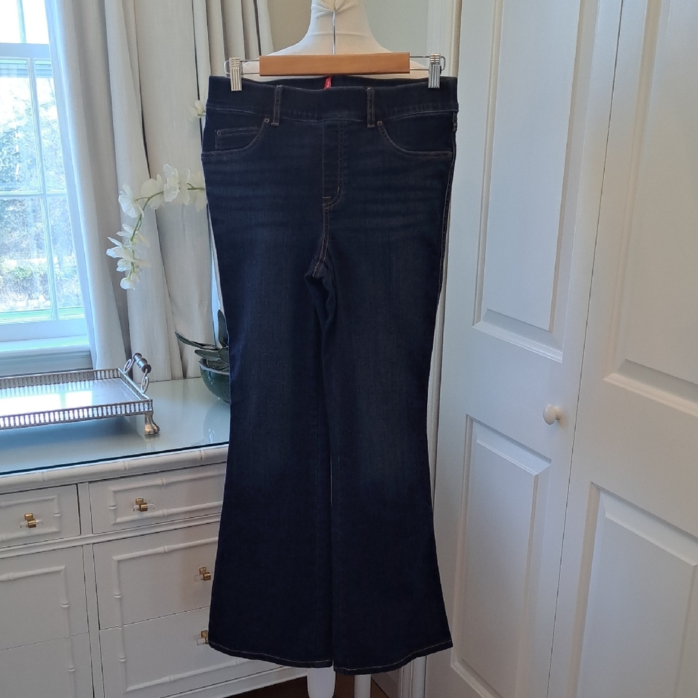 SPANX Womens‎ Classic Dark Stretch Wash High Rise Flare Preppy/Casual Jeans MP